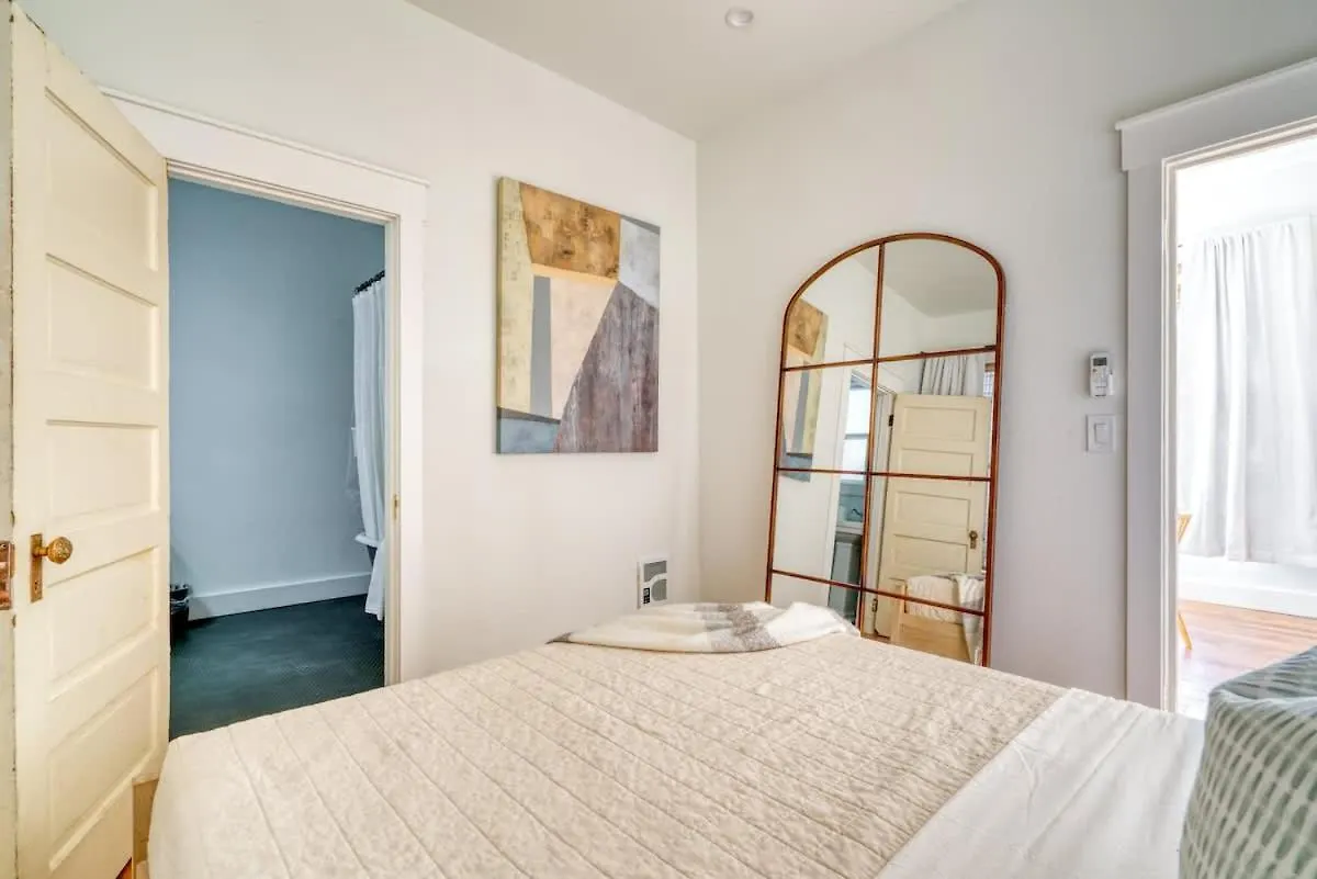 Stay Portland - The Charmante Suite- Breweries & Boutiques 0*,